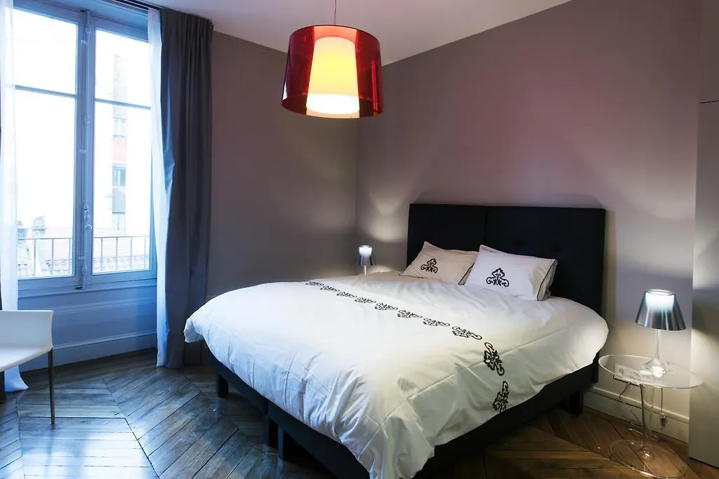 Hotel Particulier Ste Helene Lyon Apartment